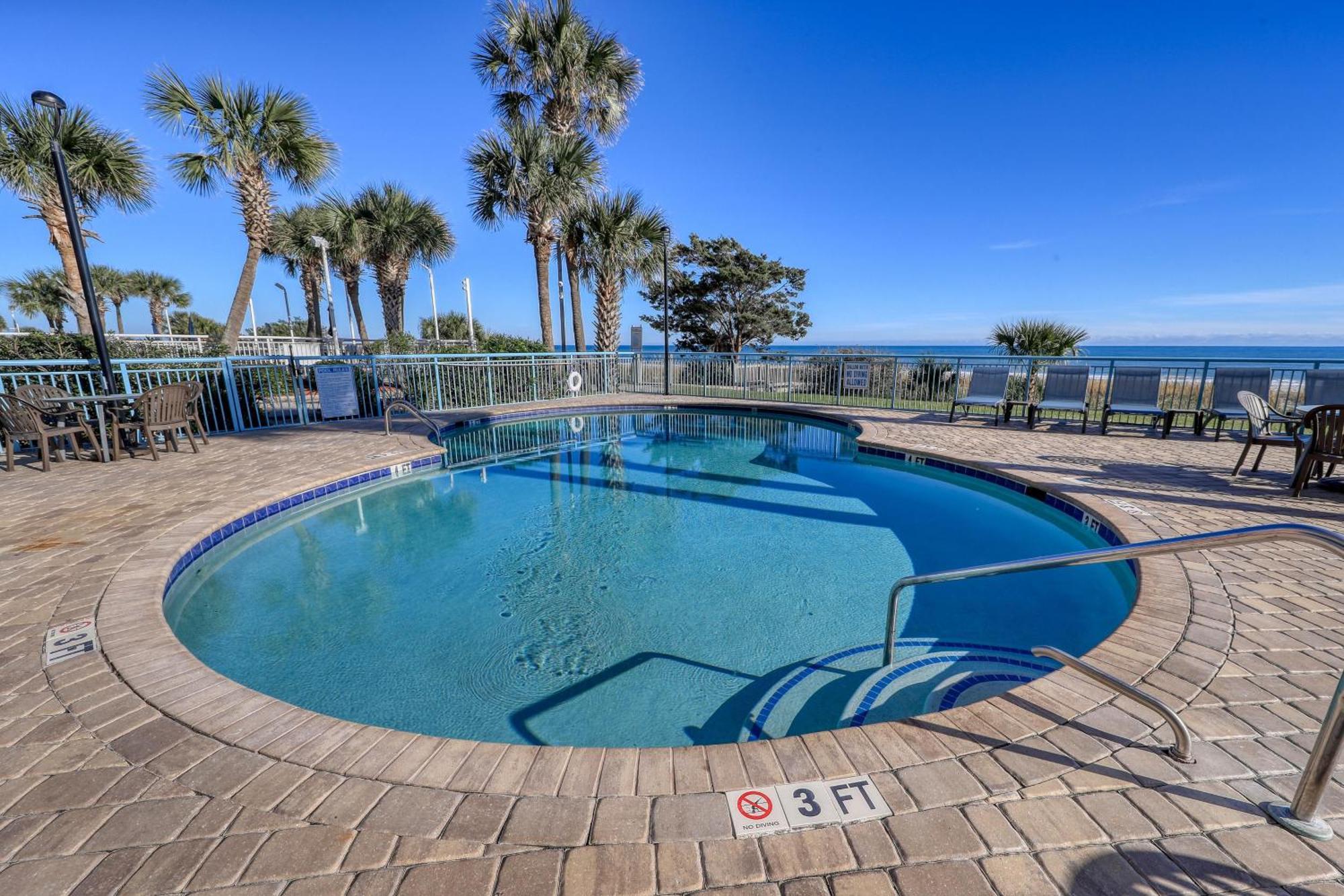 1604 N Ocean Blvd, 0703 - Ocean Front Sleeps 6 Villa Myrtle Beach Exteriör bild